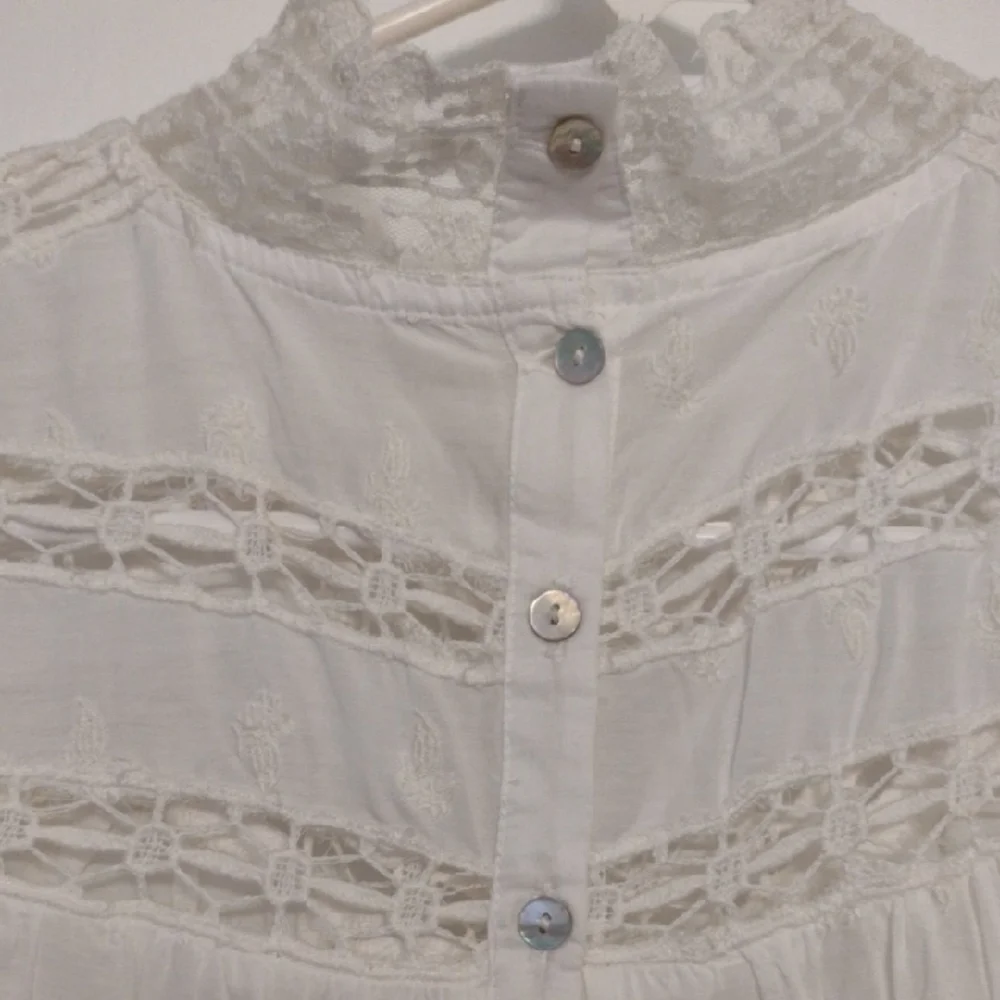 Free People Vintage Elegant White Lace Blouse Size XS - Picture 9 of 12